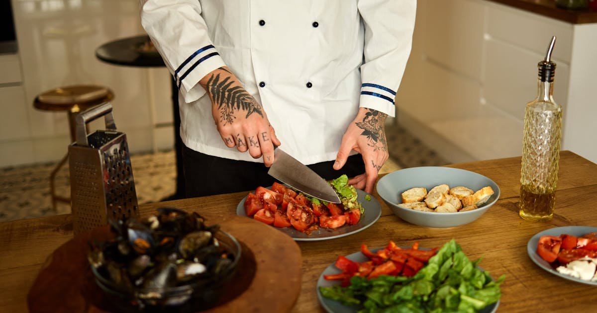 Mastering Knife Skills for Faster Meal Prep: Chop Like a Pro