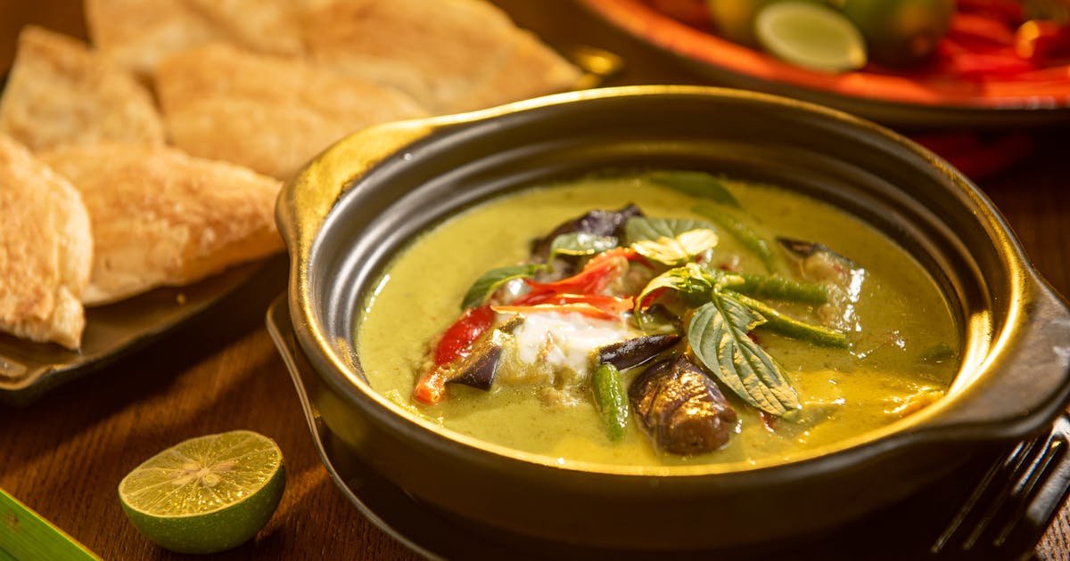 Thai Green Curry with Jasmine Rice: The Restaurant-Worthy Recipe Your Family Will Beg For