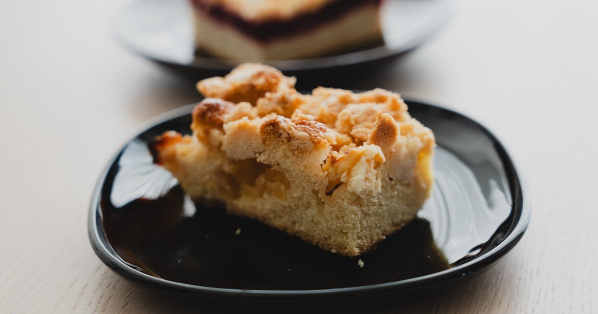 Homemade Apple Cinnamon Crumble