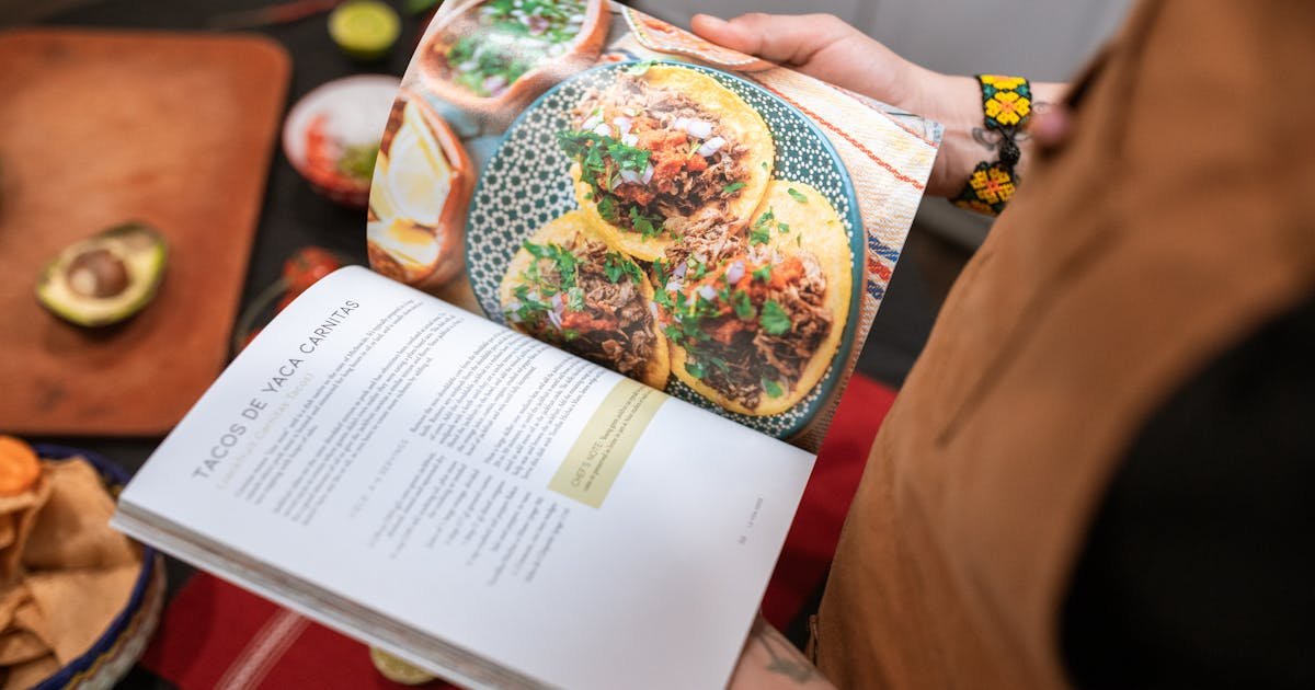 Slow Cooker Pork Carnitas Tacos with Crispy Maillard Edges