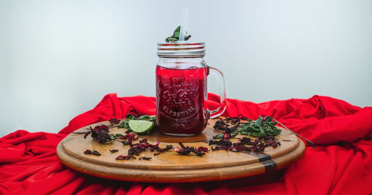 Sparkling Hibiscus Iced Tea: The Texas Summer Drink You Need Right Now