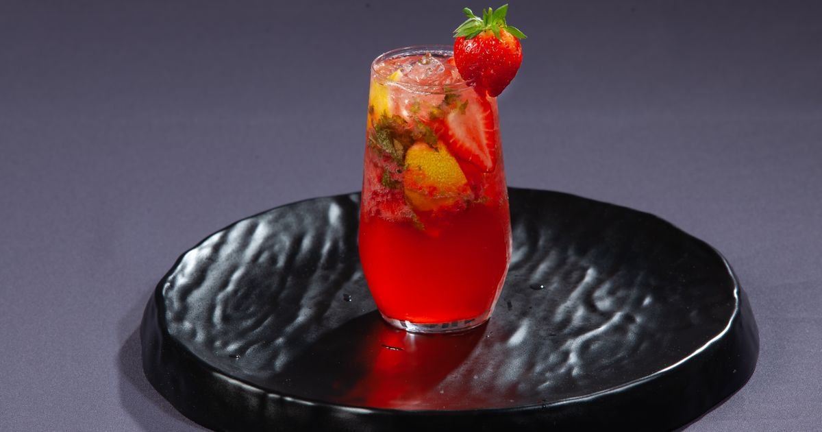 The Ultimate Homemade Strawberry Basil Lemonade Recipe for Summer Sipping